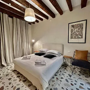 Farini Wi-fi Casa de hóspedes